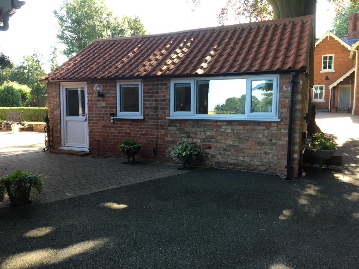 Crossways Self-Catering Cottage - Self Contained East Ravendale ภายนอก รูปภาพ