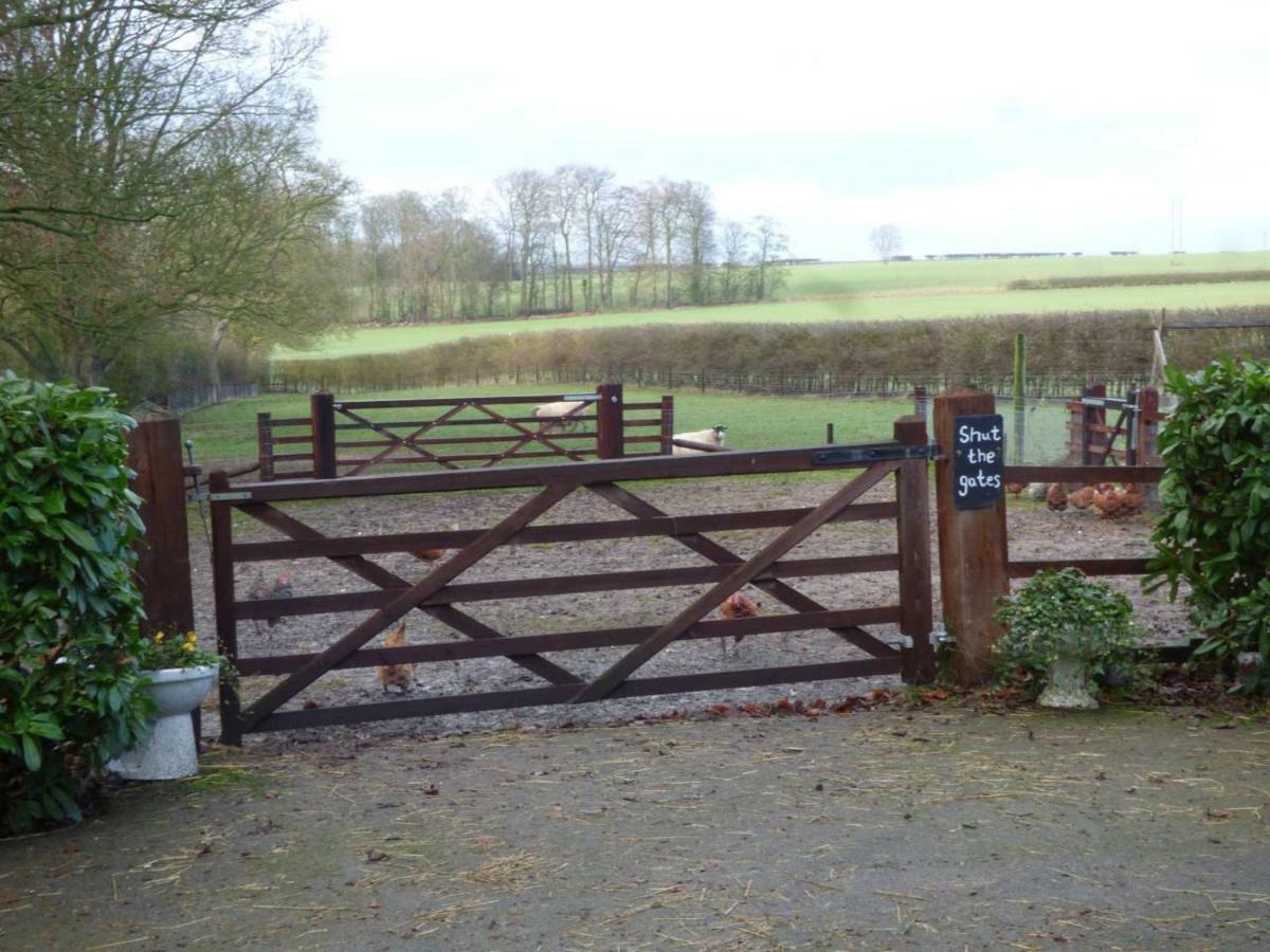 Crossways Self-Catering Cottage - Self Contained East Ravendale ภายนอก รูปภาพ