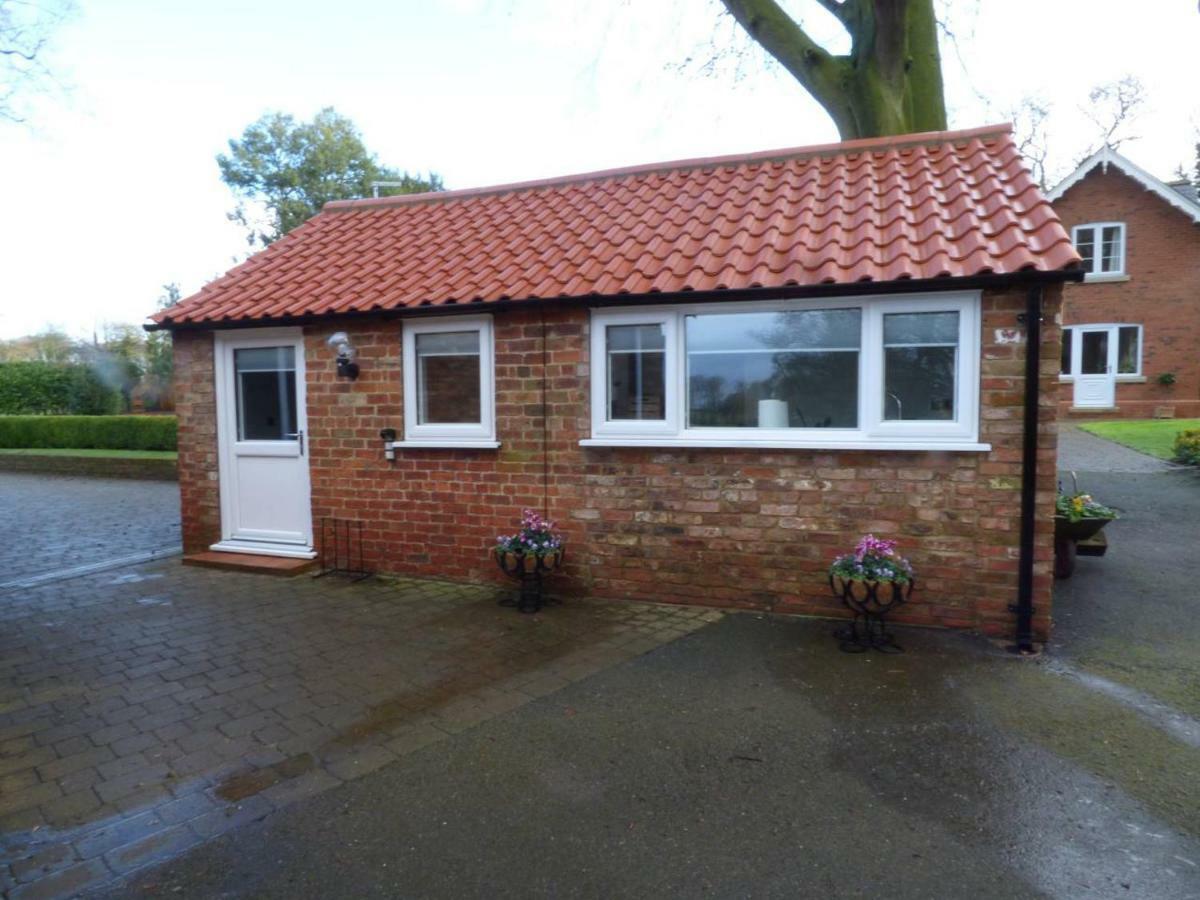 Crossways Self-Catering Cottage - Self Contained East Ravendale ภายนอก รูปภาพ