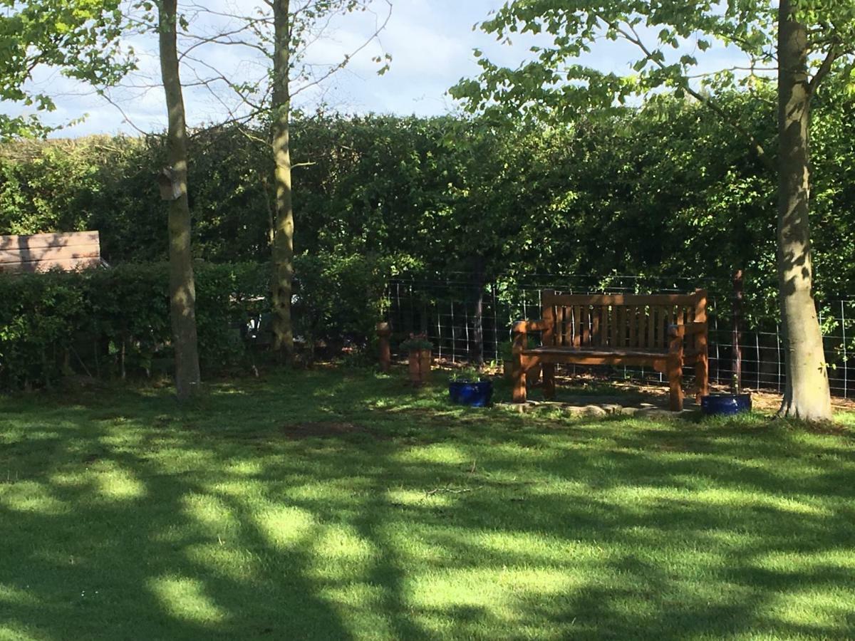 Crossways Self-Catering Cottage - Self Contained East Ravendale ภายนอก รูปภาพ